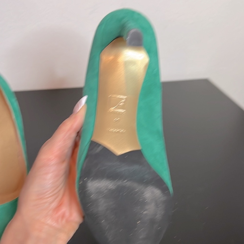 Stinaa.J green suede pumps made in Italy size 10 - Picture 4 of 9
